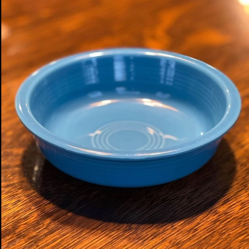 1-Vintage, 16 Oz., Fiestaware Bowl with Raised Concentric Ring Pattern. GMC